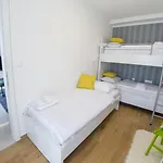 Noa * موستار